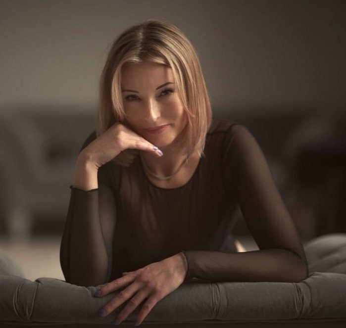 tantra-wellness-lounge-schweiz-bei-enya-big-1
