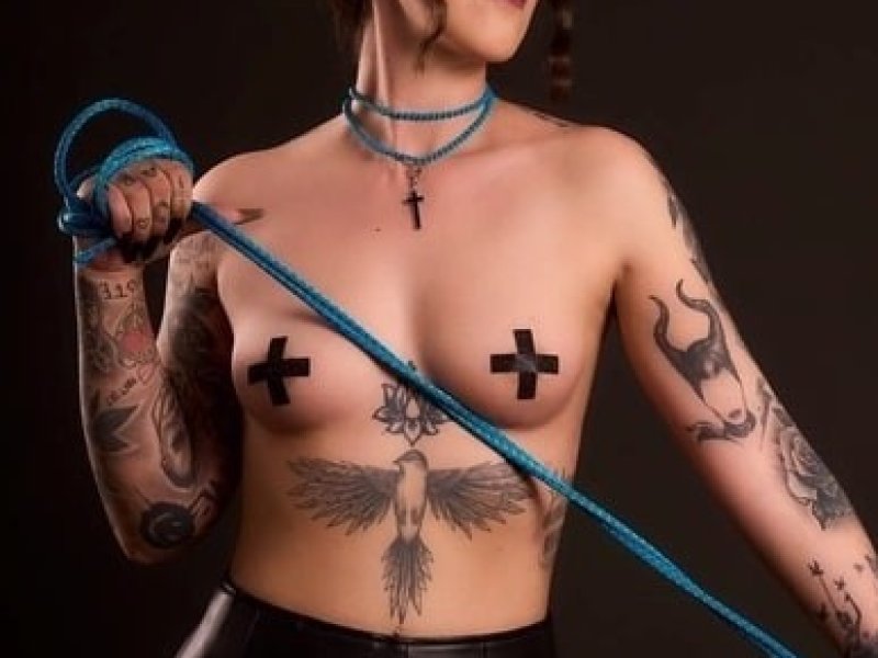 bizarr-sm-hamburg-mobile-domina-jenna-mex-erotischen-wunsche-erfullen