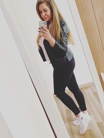 ana-21-jahre-sex-in-graben-lechfeld-lagerlechfeldriesen-bruste-und-sexuelle-erlebnisse-big-0