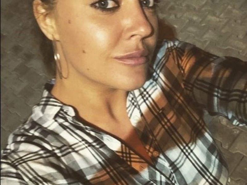 ana-21-jahre-sex-in-graben-lechfeld-lagerlechfeldriesen-bruste-und-sexuelle-erlebnisse-small-1
