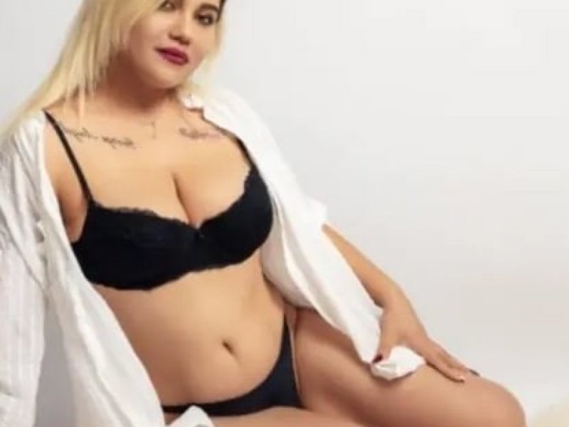 escort-sex-nurnberg-susse-sonia-22j-deine-susse-kirsche-fur-erotische-top-service-garantiert