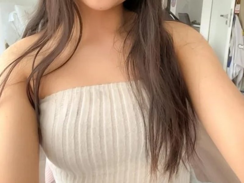 nina-21j-dusseldorf-deutsche-studentin-hausbesuchegrossere-sex-traume