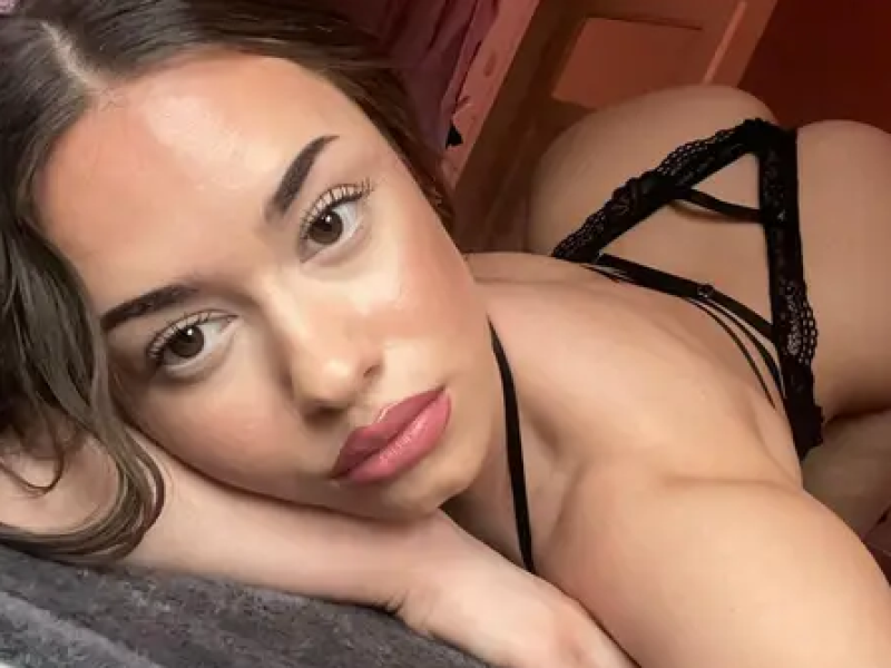 marie-freut-sich-auf-eine-runde-online-webcam-sex