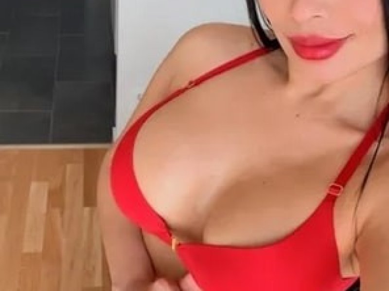 sex-treffen-dusseldorfandressa-lateinisch-heisse-frau-zum-vergnugen-small-1