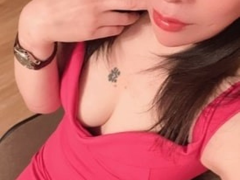 sex-bielefeld-gina-21jahre-zartlichen-erotik-asiatische-schonheit