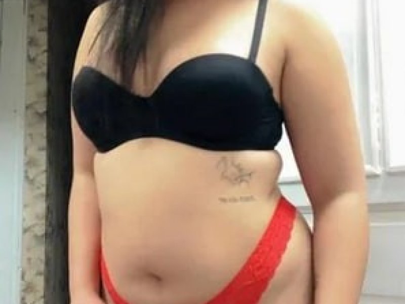 neu-sex-in-munchen-amina-19j-superscharfes-girl-aus-ungarn-small-2