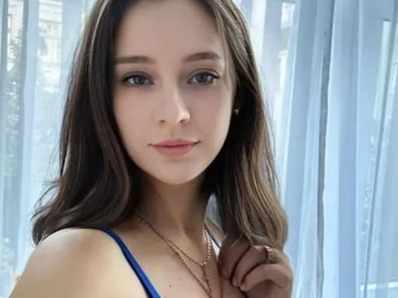 sextreffen-lilia-23-jahre-in-berlin-dein-versauter-sex-traum