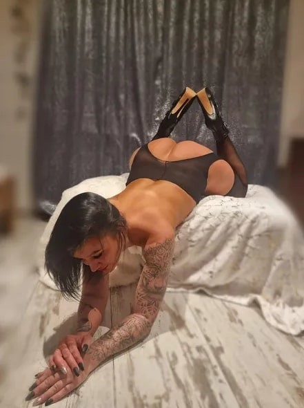 erotische-treffen-in-zetelolivia-28j-aus-polen-super-sexy-big-1
