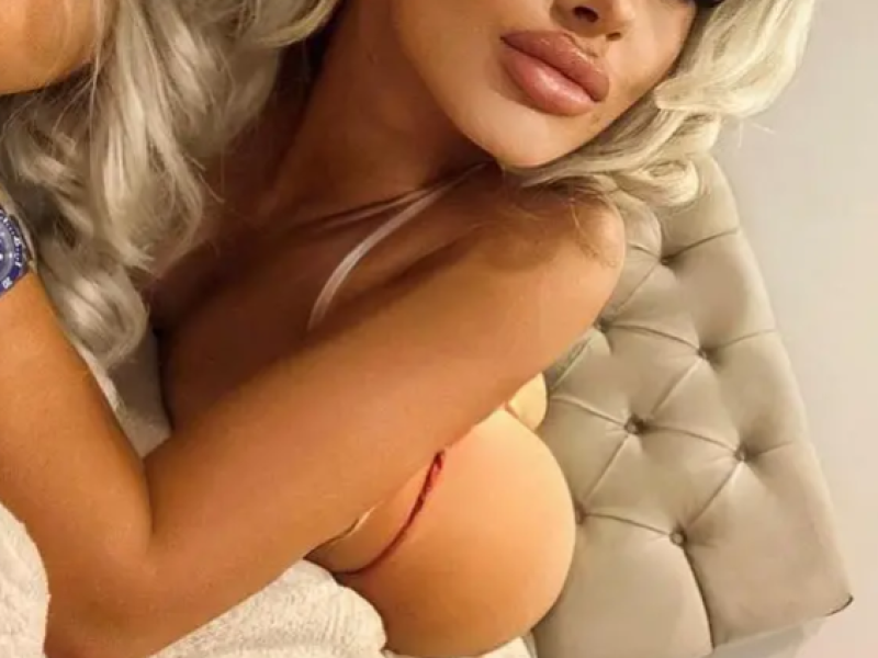 leonie-22jahre-sexy-und-geil-in-erlangen