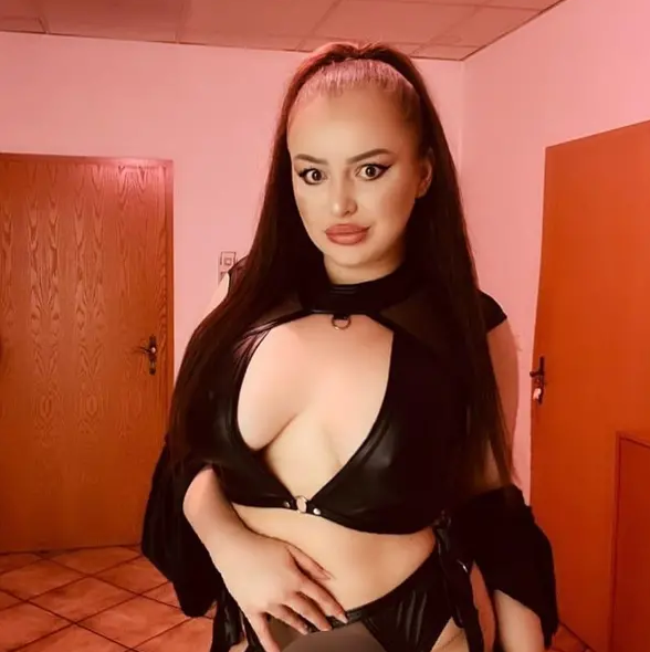 neu-in-giessen-sofia-domina-big-3