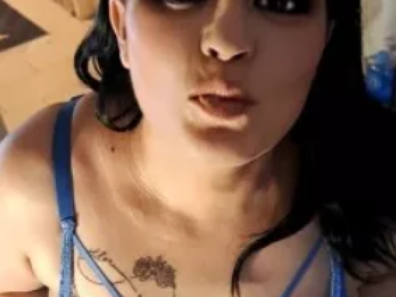 heisse-av-queen-selina-super-sexy-super-service