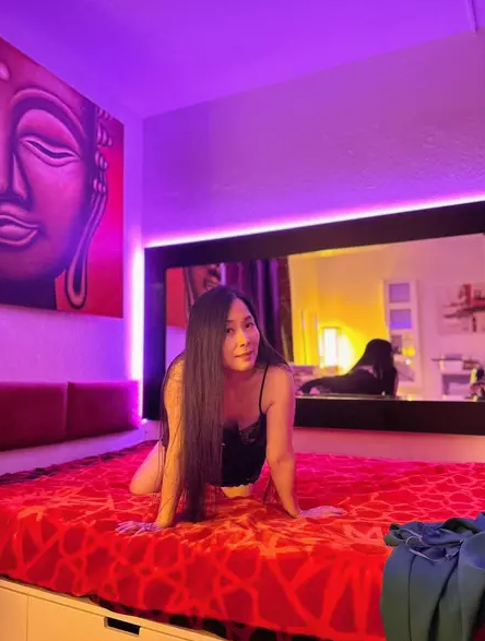 lili-heisse-asiatische-frau-top-service-alles-ausser-anal-big-1
