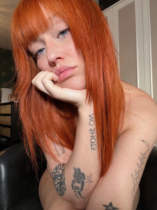 ich-bin-ein-escortgirl-das-jetzt-verfugbar-ist-big-4