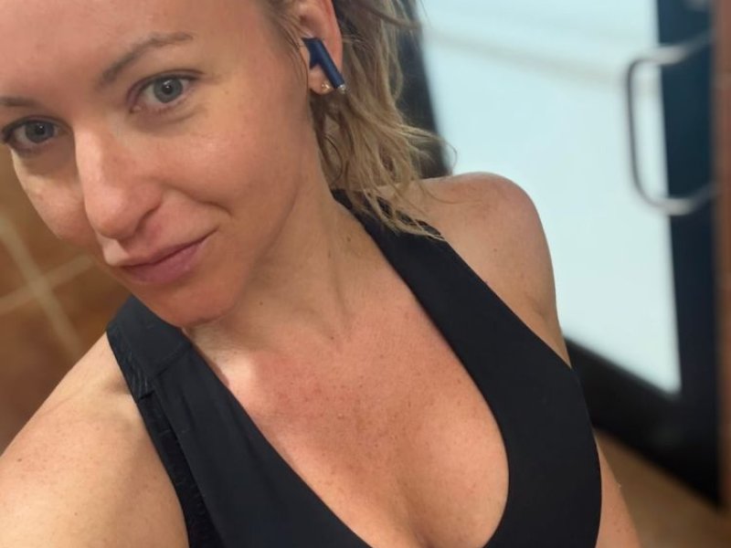 ich-habe-zu-viel-lust-brauche-mehr-komm-schnell-um-mich-zu-entdecken-heisser-sex-small-1