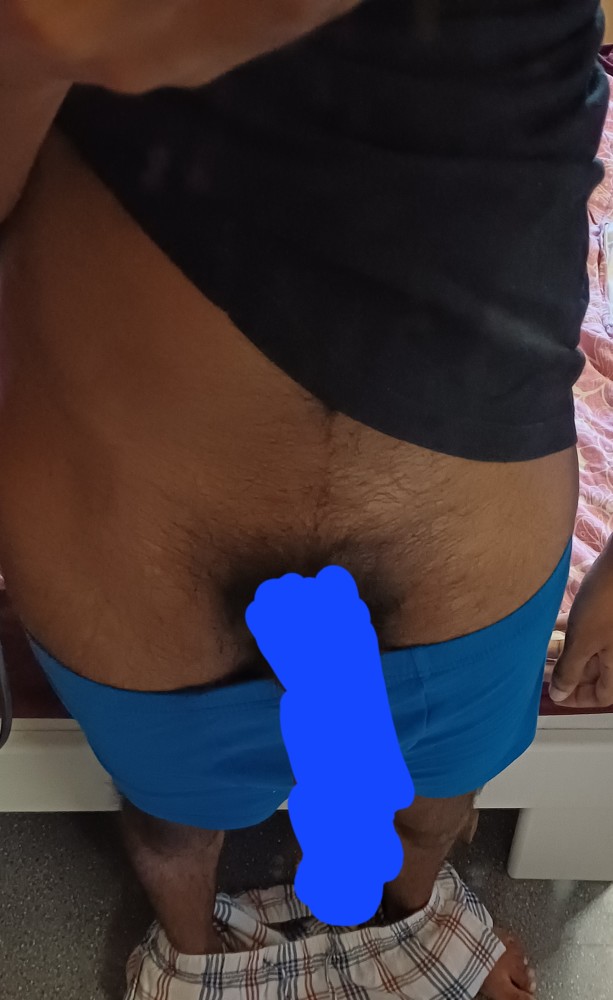 m23-mit-ein-braunen-big-cock-sucht-frau-die-blasen-will-big-0