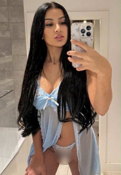 sexy-sonia-23-jahre-neu-in-ihrer-stadt-big-0