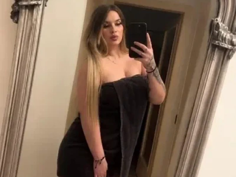 escort-munchenhappy-hour-just-100-euro-at-your-place-150-best-sex-kisses-body-masage-and-69