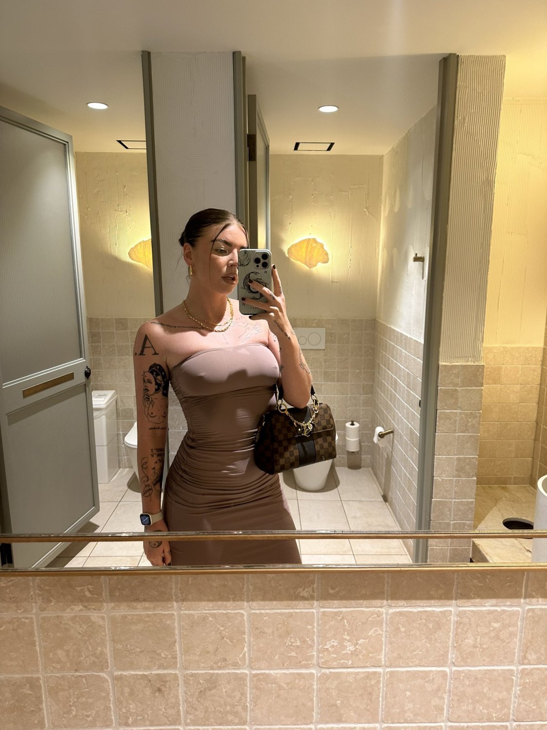 i-am-available-for-any-meeting-big-0