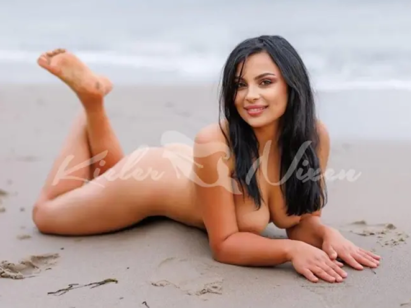 naomi-anfangerin-18-jahre-ich-habe-spass-am-sex-und-bin-sehr-offen